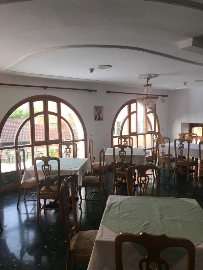Hostal Ansonea Бера Экстерьер фото